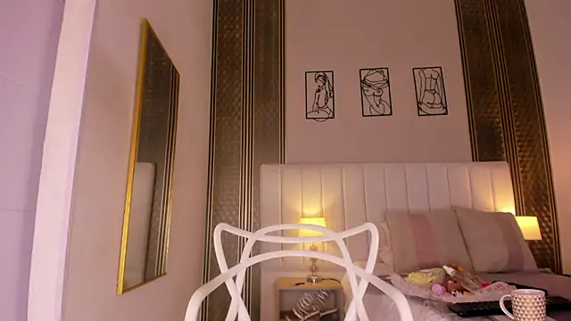 zoe sky  online show from March 2026 11:38:02 AM