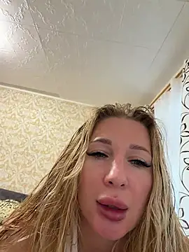 Tatti-Go online show from June 2026 05:18:01 PM