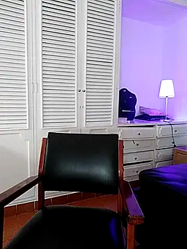 Adel Nesbiit online show from March 2026 07:41:01 PM