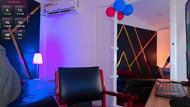 Adel Nesbiit online show from April 2026 07:51:01 PM