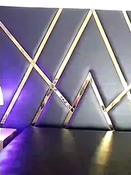 Adel Nesbiit online show from March 2026 07:40:01 PM