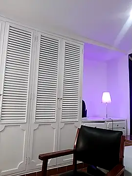 Adel Nesbiit online show from March 2026 07:42:01 PM