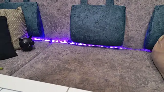 blackcat142 online show from November 2025 09:24:01 AM