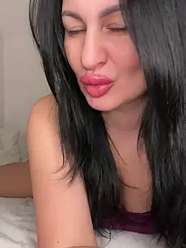 Helena7077 online show from February 2026 04:53:02 AM