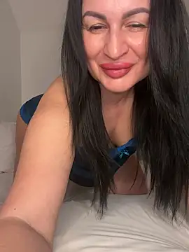 Helena7077 online show from March 2026 11:21:02 PM