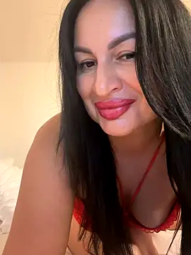 Snapshot of Helena7077 chatting on September 2025 09:43:02 PM Helena7077 online show from September 2025 09:43:02 PM