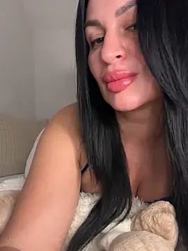 Helena7077 online show from November 2025 10:09:02 PM