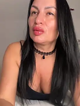 Helena7077 online show from October 2025 10:09:01 PM