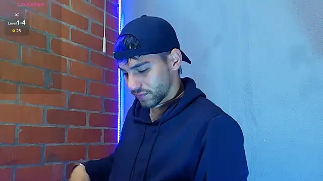 Leandro valenzuela online show from December 2025 12:15:02 PM