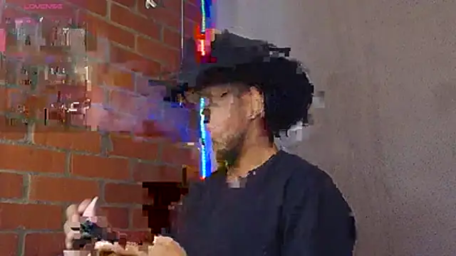 Leandro valenzuela online show from February 2026 03:12:02 PM