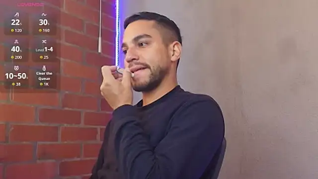 Leandro valenzuela online show from March 2026 03:41:02 PM