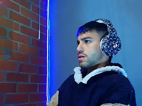 Leandro valenzuela online show from November 2025 10:37:02 AM