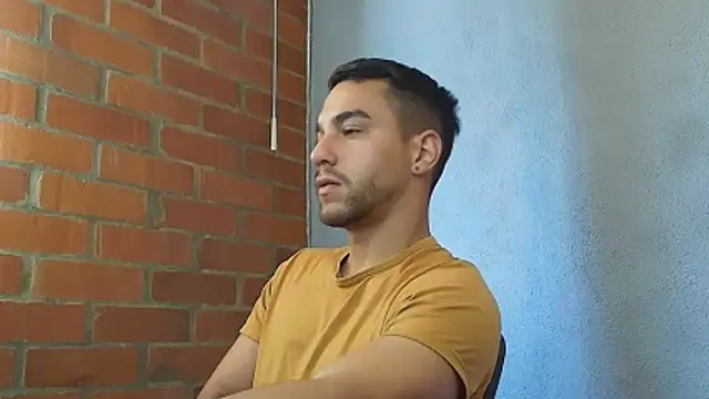 Leandro valenzuela online show from March 2026 04:10:01 PM