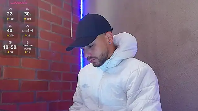 Leandro valenzuela online show from February 2026 12:07:01 PM