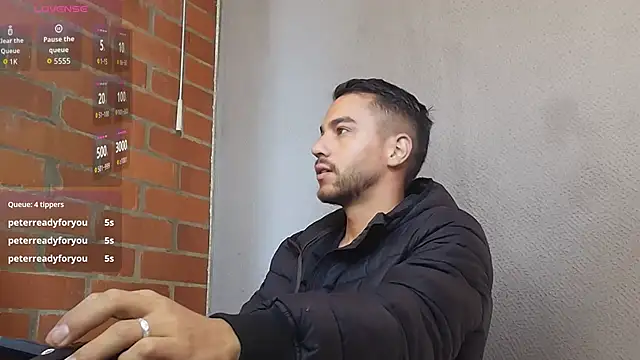 Leandro valenzuela online show from April 2026 02:40:01 PM