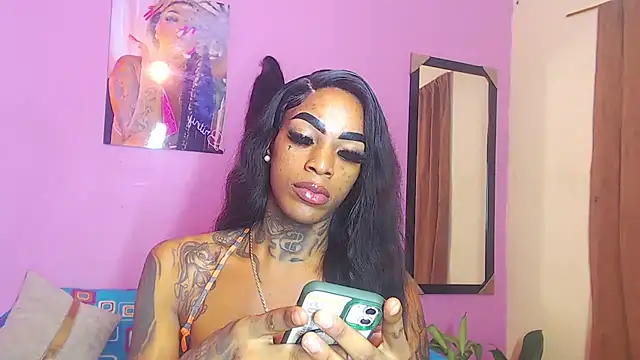 Snapshot of badgirls_cx chatting on November 2025 01:58:02 PM badgirls cx online show from November 2025 01:58:02 PM