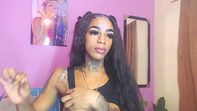 Snapshot of badgirls_cx chatting on November 2025 06:46:02 PM badgirls cx online show from November 2025 06:46:02 PM