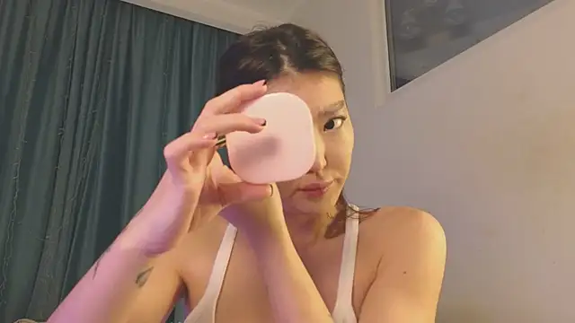 AudreyMell online show from March 2026 01:32:02 PM