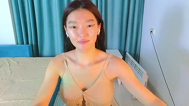 Snapshot of AudreyMell chatting on September 2025 02:43:02 PM AudreyMell online show from September 2025 02:43:02 PM