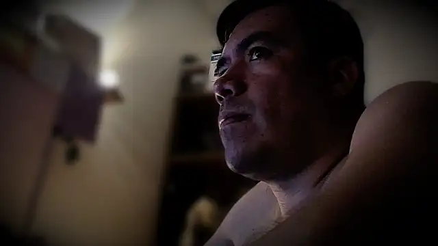 Snapshot of Jhonatan_Morales_S chatting on May 2026 03:37:01 AM Jhonatan Morales S online show from May 2026 03:37:01 AM