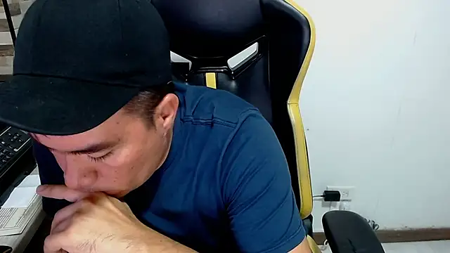 Jhonatan Morales S online show from January 2026 12:17:01 AM