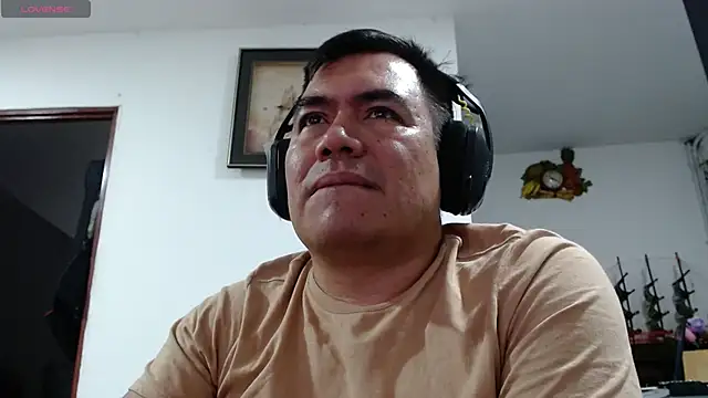 Jhonatan Morales S online show from March 2026 04:20:02 AM