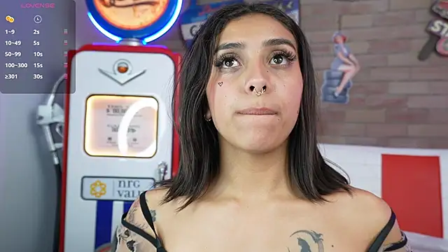 miss collins online show from February 2026 08:44:01 PM