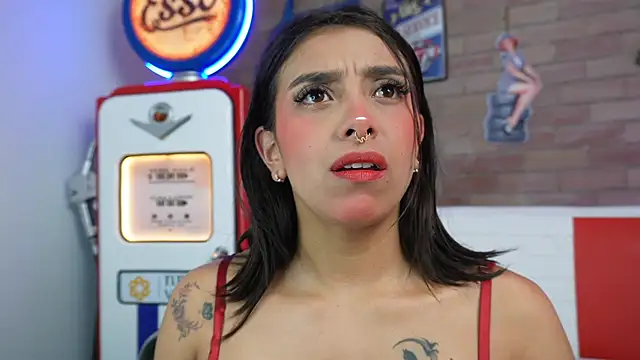 miss collins online show from February 2026 05:58:01 PM