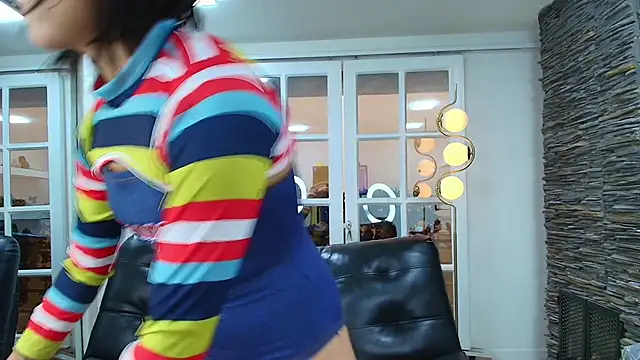 Snapshot of miss_collins chatting on October 2025 05:58:02 PM miss collins online show from October 2025 05:58:02 PM