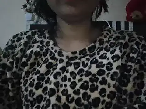 Snapshot of Lovedose_88 chatting on January 2025 10:48:01 PM Lovedose 88 online show from January 2025 10:48:01 PM