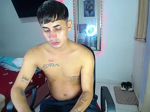 Snapshot of boy_latino_sex chatting on September 2025 12:53:01 PM boy latino sex online show from September 2025 12:53:01 PM