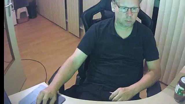 kinkyslet8 online show from September 2025 08:23:02 PM