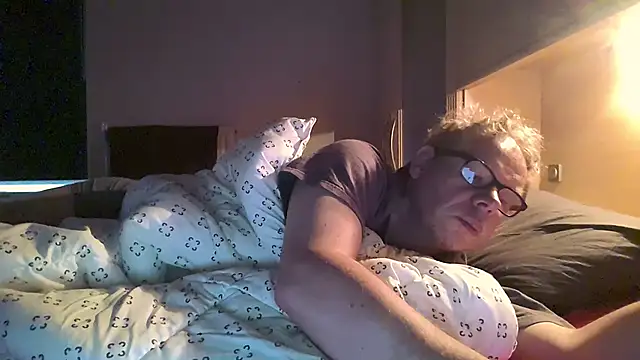 kinkyslet8 online show from October 2025 07:11:02 AM