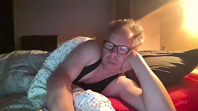 kinkyslet8 online show from September 2025 04:52:02 AM