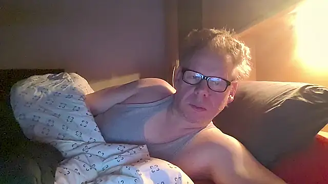 Snapshot of kinkyslet8 chatting on December 2025 07:00:01 AM kinkyslet8 online show from December 2025 07:00:01 AM