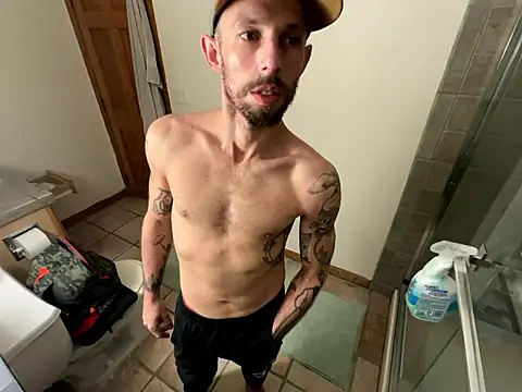 Snapshot of RuffClvb chatting on December 2024 02:14:02 AM RuffClvb online show from December 2024 02:14:02 AM