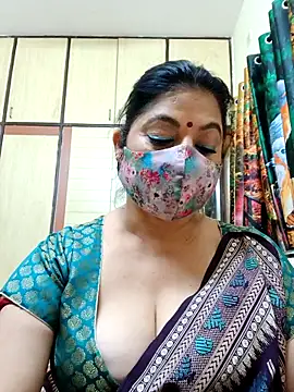 Ratna-777 online show from December 2025 06:35:01 PM