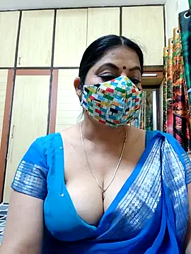 Snapshot of Ratna-777 chatting on September 2025 06:30:01 PM Ratna-777 online show from September 2025 06:30:01 PM