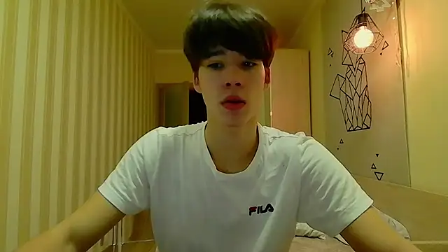 Snapshot of gayGamogey chatting on December 2024 03:28:01 PM gayGamogey online show from December 2024 03:28:01 PM