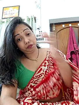 Snapshot of DREAM_GIRL-30 chatting on February 2025 03:37:02 PM DREAM GIRL-30 online show from February 2025 03:37:02 PM