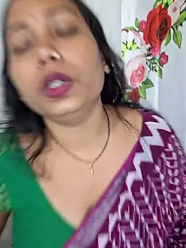 Snapshot of DREAM_GIRL-30 chatting on September 2025 08:21:02 AM DREAM GIRL-30 online show from September 2025 08:21:02 AM