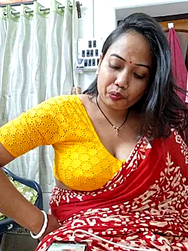 Snapshot of DREAM_GIRL-30 chatting on March 2025 03:56:01 PM DREAM GIRL-30 online show from March 2025 03:56:01 PM
