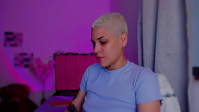 Charlee pink online show from February 2026 12:55:02 AM