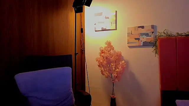 Charlee pink online show from March 2026 07:10:01 PM