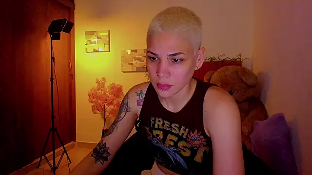 Charlee pink online show from April 2026 07:26:02 AM