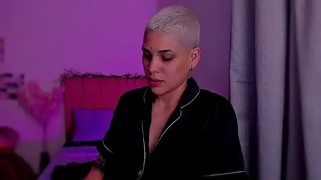 Charlee pink online show from March 2026 03:28:01 AM