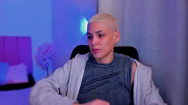 Charlee pink online show from February 2026 11:22:02 PM