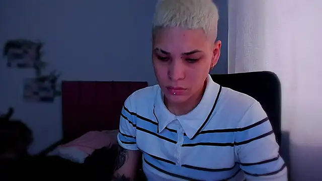 Charlee pink online show from February 2026 05:32:02 PM