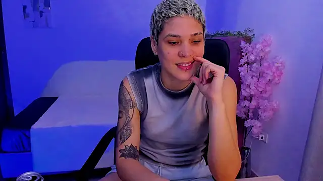 Charlee pink online show from November 2025 11:54:01 PM