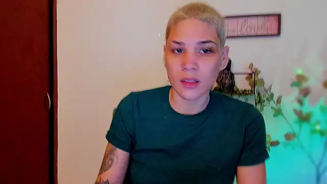 Charlee pink online show from January 2026 05:09:02 PM